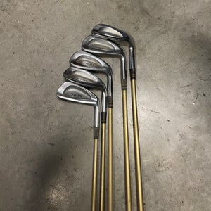 Golf Clubs Yonex Tour 5 Pc Iron Set In RH