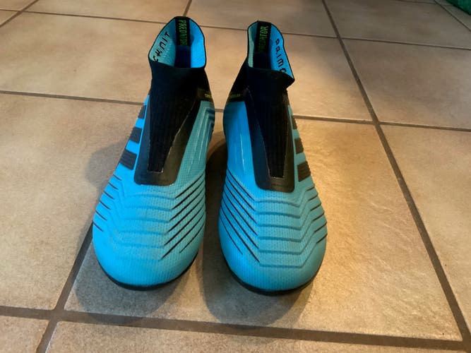 Adidas Predator 19+ Laceless Cleats Size 2