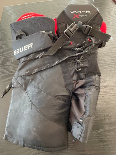 Junior Small Bauer Vapor X900 Hockey Pants