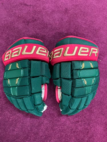 Used Bauer 14" Nexus 2N Gloves
