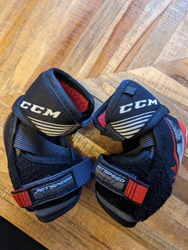 Used Small CCM JetSpeed FT1 Elbow Pads