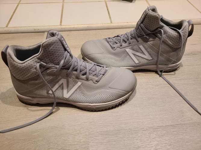 Gray Adult New Men's Size 11.5 (Women's 12.5) Turf Cleats New Balance High Top Freeze