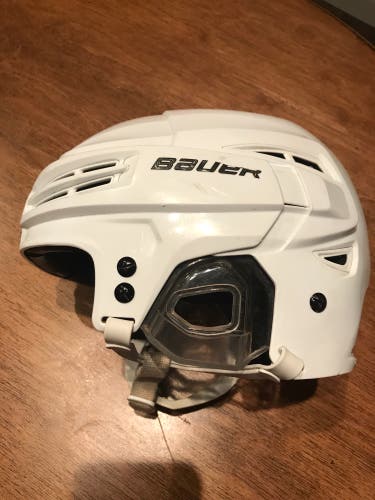 Used Medium Bauer  Re-Akt 100 Helmet