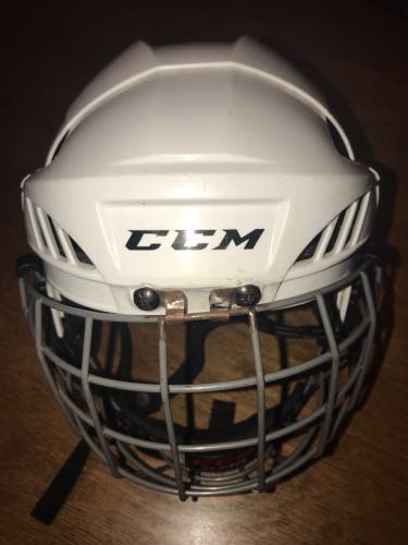 Used Medium CCM  FL40 Helmet
