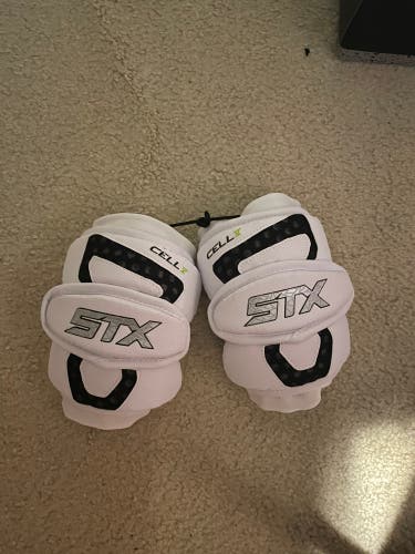 New Large STX Cell V Arm Pads