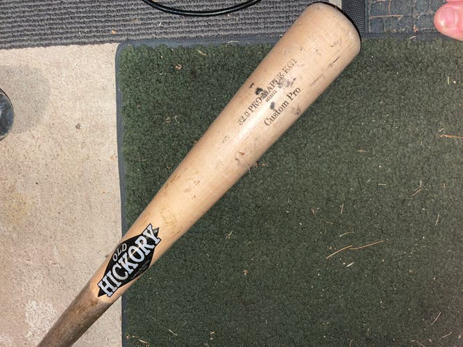 Used Old Hickory (-3) 32 oz 32" KG1 Bat