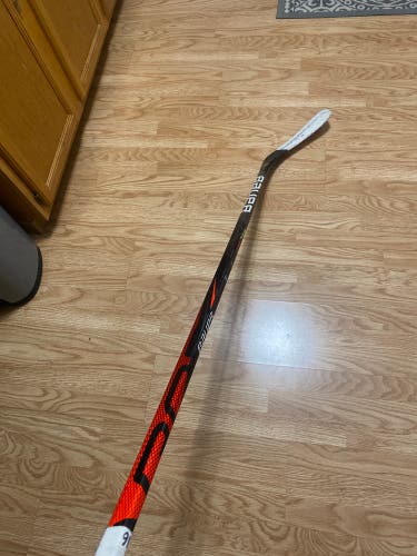 Intermediate Right Handed P92 Pro Stock Vapor FlyLite Hockey Stick