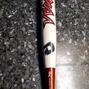 " HOT 2012 DEMARINI VERSUS BAT (-3) 30 oz 33" BBCOR CERT