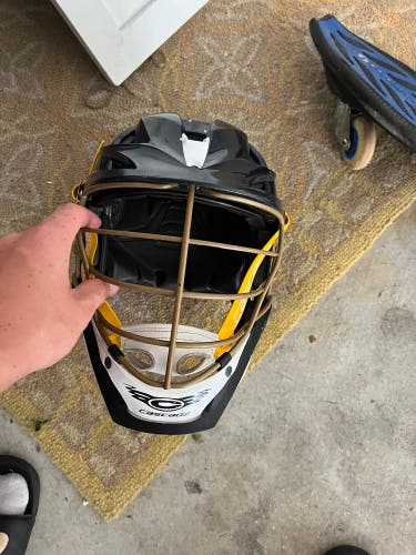 Player's Cascade S Helmet