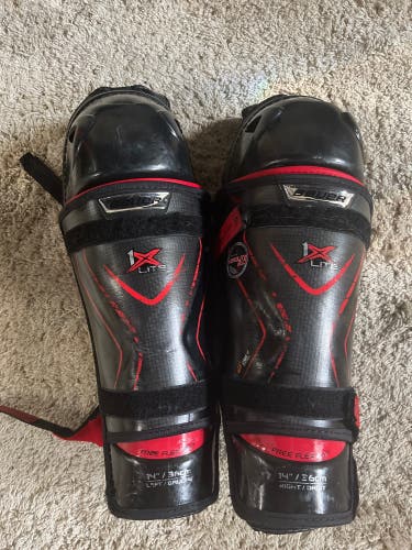 Bauer Vapor 1X Lite Shin Pads