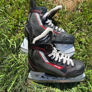 Used CCM Size 3 JetSpeed 250 Hockey Skates