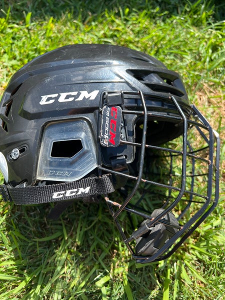 Used Medium CCM FM680 Helmet
