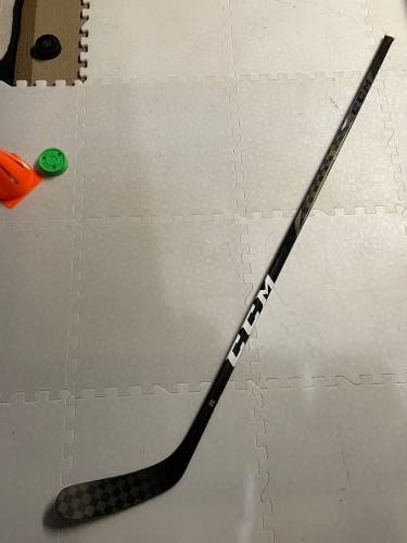 Senior Right Handed P29 Pro Stock RibCor Trigger 3D PMT Hockey Stick