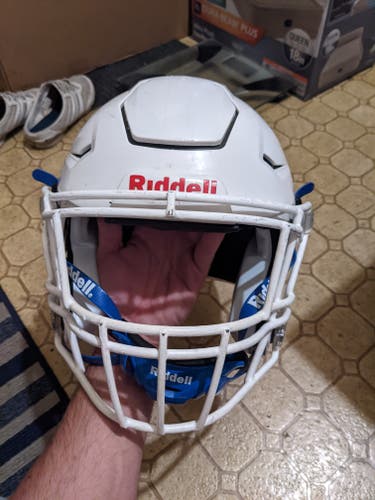 Adult Medium Riddell SpeedFlex Helmet