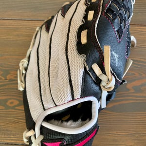 Mizuno Finch GPP1005F3 10” Fast Pitch Softball Glove RHT