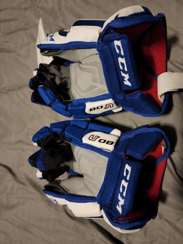 New CCM U+ 08 Gloves 13"