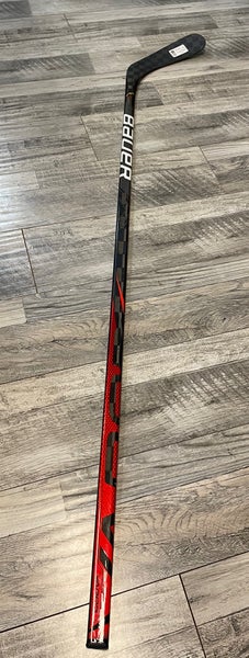 New! 77 Flex Right Handed P92 Vapor FlyLite Hockey Stick