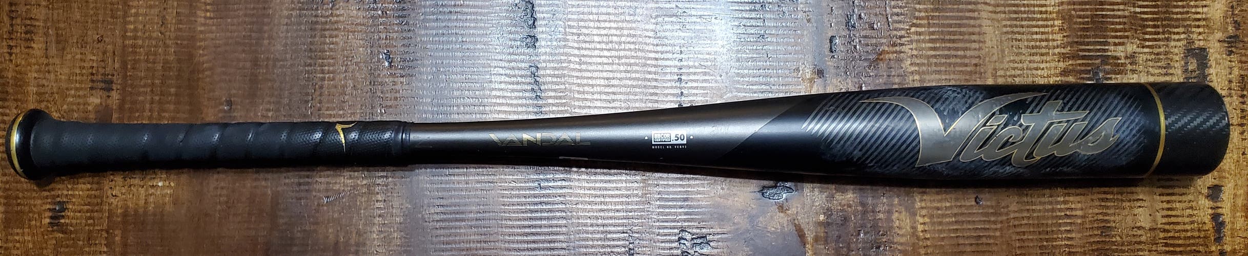 Used BBCOR Certified 2022 Victus Alloy Vandal 2 Bat (-3) 29 oz 32"