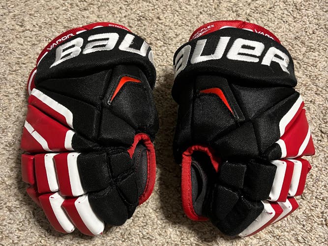 Used Bauer Vapor X80 Gloves 11" (Black/Red/White)