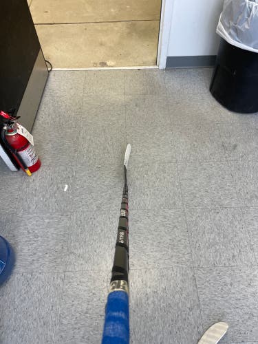 Senior Left Hand P92  Vapor X3.7 Hockey Stick