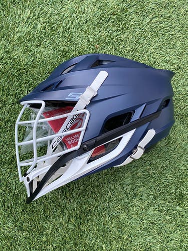 * LIKE NEW* Matte Navy Cascade S Helmet