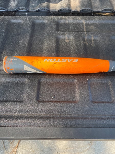 Used USSSA Certified Easton Composite Mako Bat (-11) 17 oz 28"