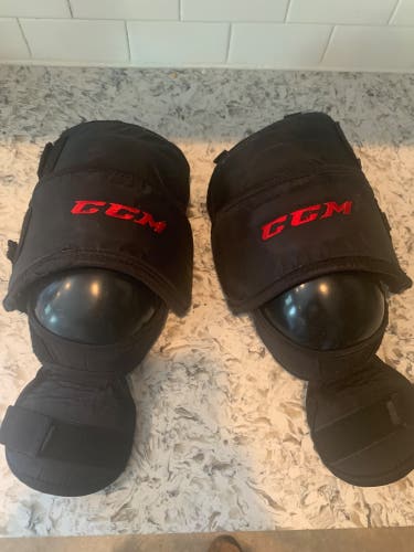 CCM Goalie Knee Pads