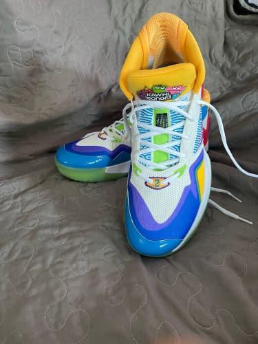 Men's Size 11.5 (Women's 12.5) New Balance Shoes