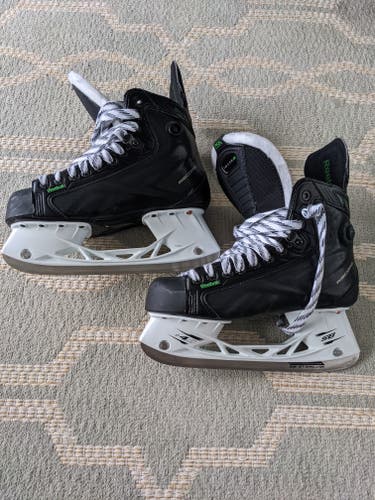 Senior Reebok 26K Pump Hockey Skates Size 7EE USED GREAT GONDITION