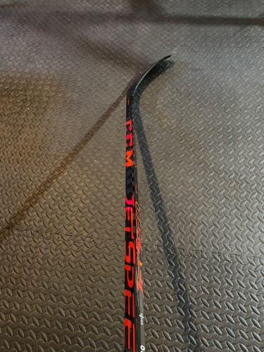 Senior Left Hand P92 Pro Stock Jetspeed FT4 Pro Hockey Stick