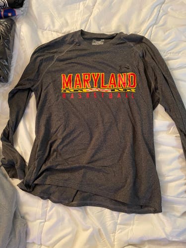 Gray Used Large Under Armour Shirt