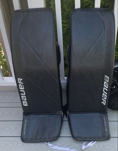 Used 36" Senior Bauer Hyperlite goalie pads