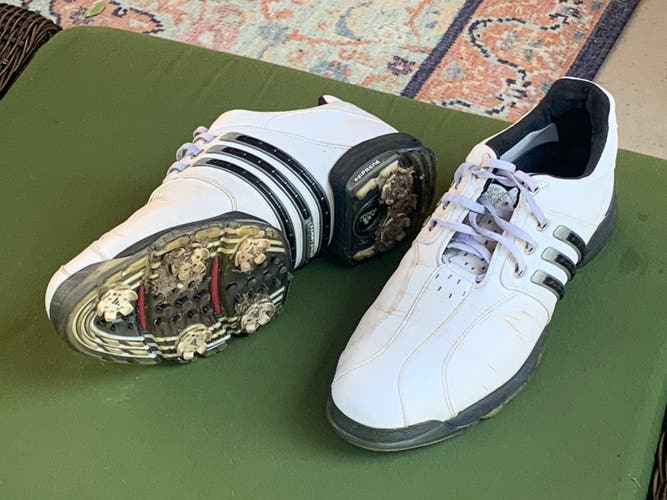 Adidas Mens golf shoes