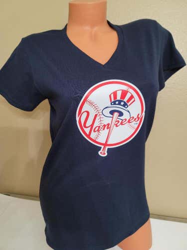 20820 WOMENS Ladies NEW YORK YANKEES V-Neck Baseball Jersey Shirt NAVY New