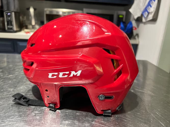 CCM Tacks 310 Helmet Red medium