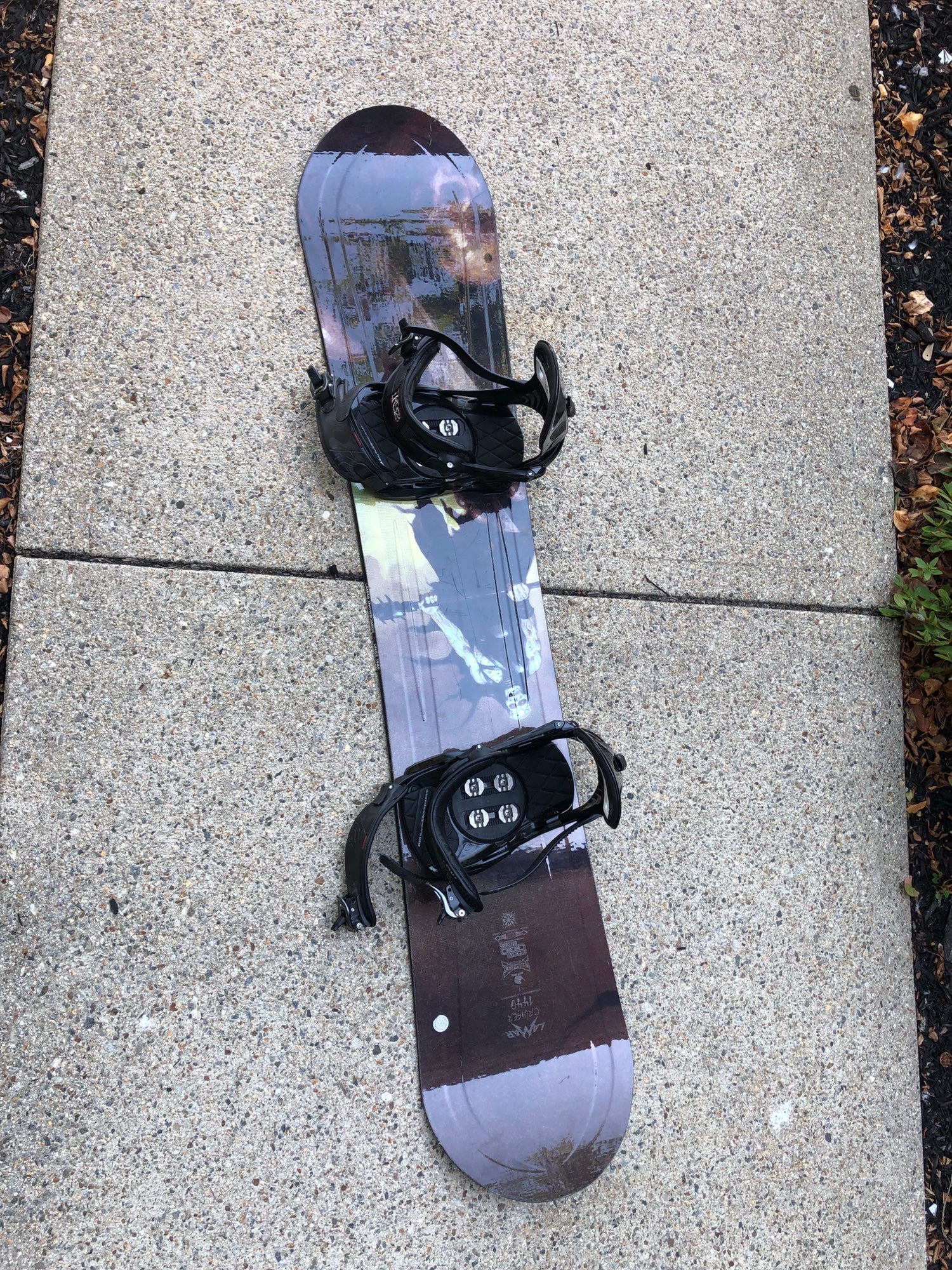 Used Unisex 144 cm LaMar Cruiser Snowboard w/ Bindings Stiff SidelineSwap