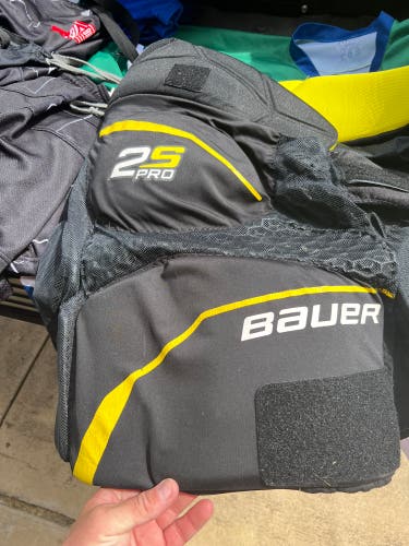 Senior XL Bauer Pro Stock Supreme 2s Pro Hockey Pants