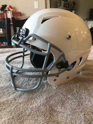 Used Large Schutt Vengeance A11 Helmet