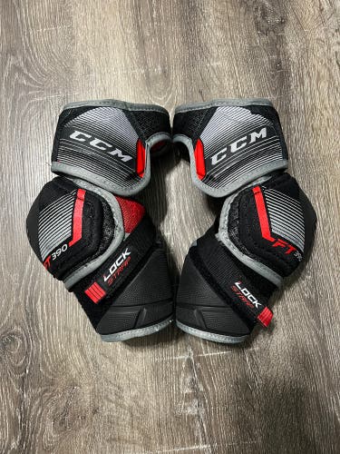 Used Small CCM JetSpeed FT390 Elbow Pads