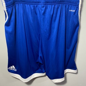 Adidas Shorts - L