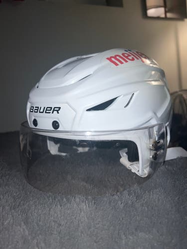 Medium Bauer Hyperlite Helmet