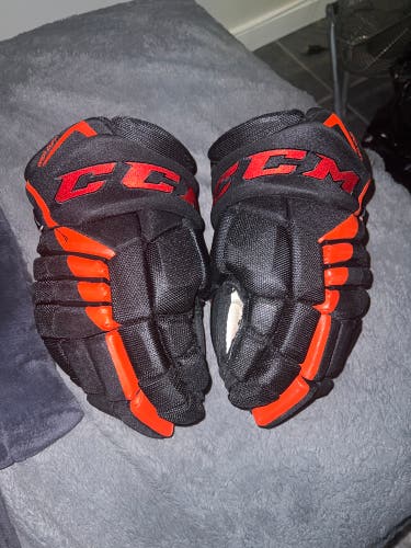 14" Jetspeed FT4 Gloves