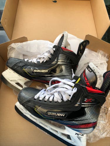 Used Bauer Regular Width Size 8 Vapor 2X Pro Hockey Skates