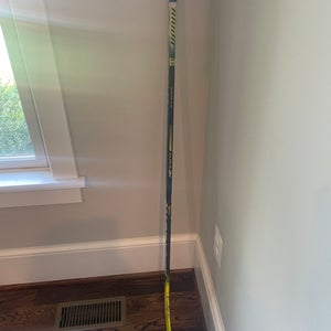 Junior Left Hand W03  Alpha DX Hockey Stick