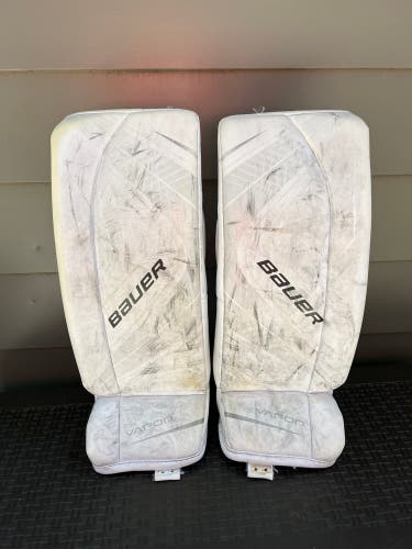26" Bauer Vapor X700 Goalie Leg Pads