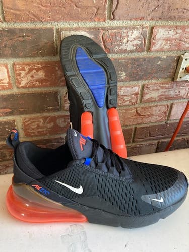 Black Adult Used Men's Size 10 (Women's 11) Nike Shoes