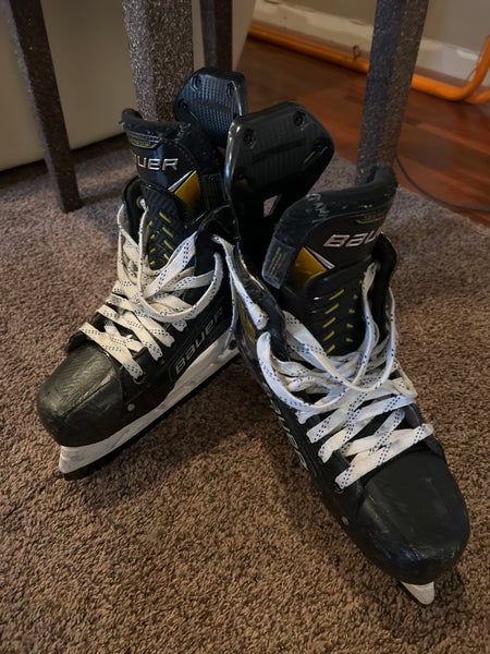 Bauer Ultra Sonics-Size 6 Fit 1- comes with extra set of blades