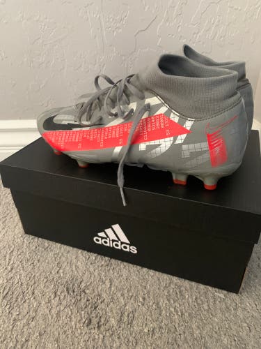 Nike Mercurial Superfly 7 Academy FG Soccer Cleats (no original box)