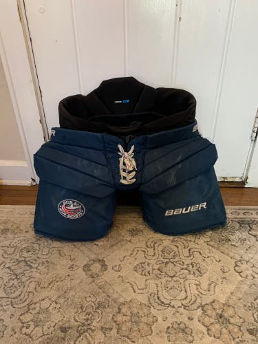 Used Large Bauer Hockey Goalie Pants