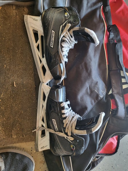 Junior Used Bauer Supreme S27 Hockey Goalie Skates Regular Width Size 6